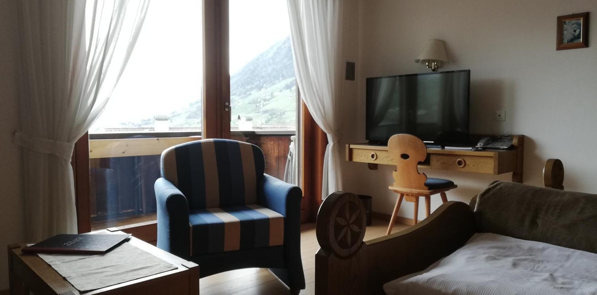 Ferienwohnungen St Hippolyt Mit Hallenbad 라군도 외부 사진
