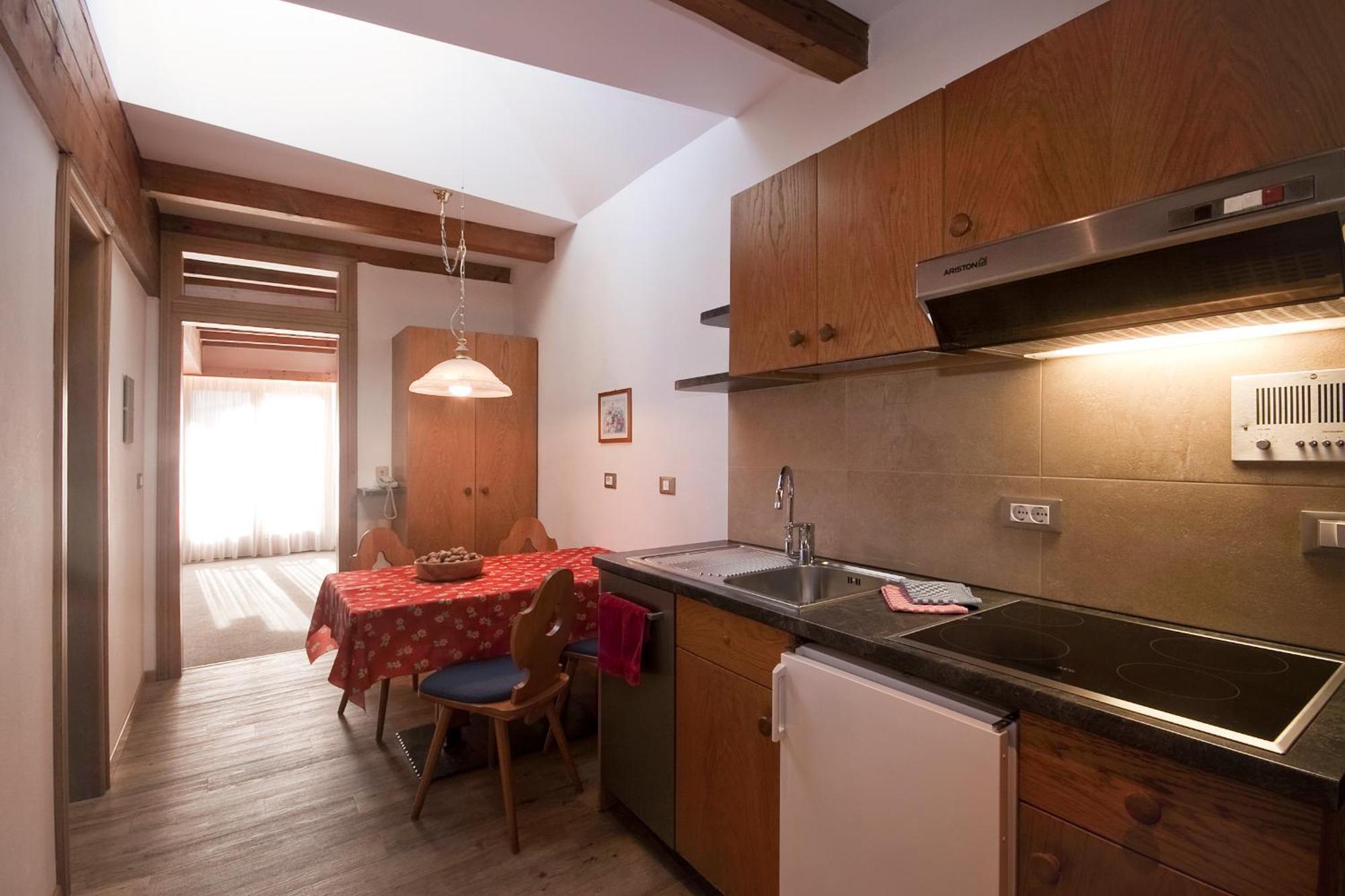 Ferienwohnungen St Hippolyt Mit Hallenbad 라군도 외부 사진